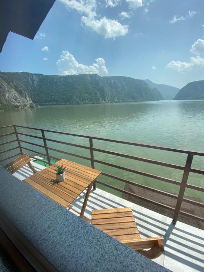 Vila Levitas Apartment Дубова Екстериор снимка