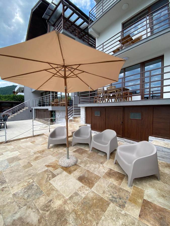 Vila Levitas Apartment Дубова Екстериор снимка